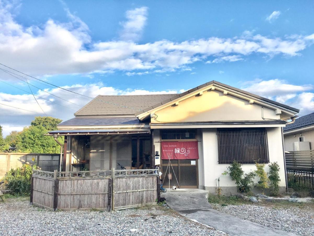 Pensión Enishi Toyama Station Exterior foto